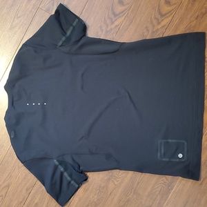 Lululemon men's tshirt